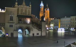 Kraków Kościół Mariacki - 18-12-2025 01:05