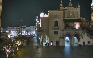 Kraków Kościół Mariacki - 18-12-2025 01:53