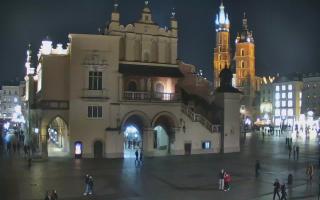 Kraków Kościół Mariacki - 18-12-2025 20:23