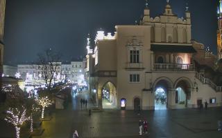 Kraków Sukiennice - 18-12-2025 20:23