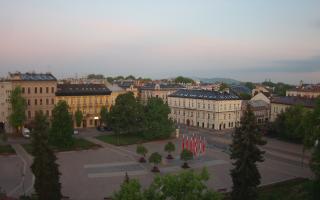Kraków - Rynek Podgórski - 01-05-2025 03:18