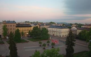 Kraków - Rynek Podgórski - 01-05-2025 03:25