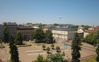 Kraków - Rynek Podgórski - 15-06-2025 10:06