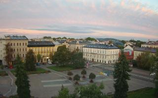 Kraków - Rynek Podgórski - 15-09-2025 04:24