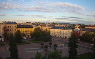 Kraków - Rynek Podgórski - 15-09-2025 04:59