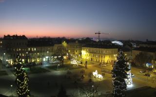 Kraków - Rynek Podgórski - 18-12-2025 15:33