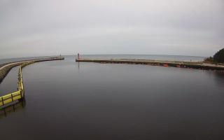 Mrzeżyno wejście do portu - 02-11-2025 10:38