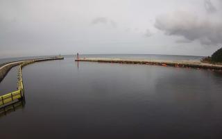 Mrzeżyno wejście do portu - 02-11-2025 12:25