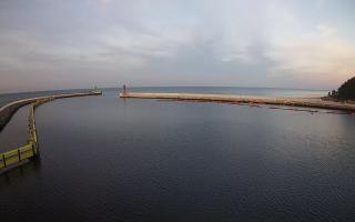 Mrzeżyno wejście do portu - 18-12-2025 14:14