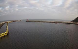 Mrzeżyno wejście do portu - 18-12-2025 08:05