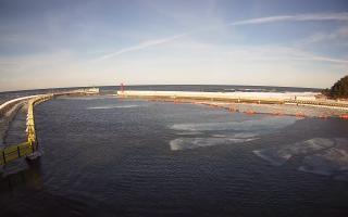 Mrzeżyno wejście do portu - 01-02-2026 12:25