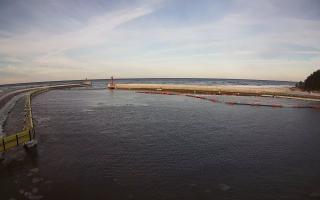 Mrzeżyno wejście do portu - 01-02-2026 14:13