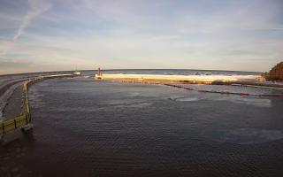 Mrzeżyno wejście do portu - 01-02-2026 14:44