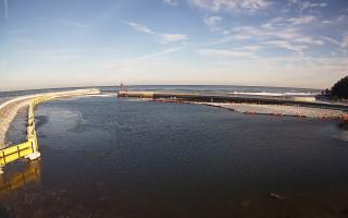 Mrzeżyno wejście do portu - 01-02-2026 08:35