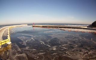 Mrzeżyno wejście do portu - 02-02-2026 08:55