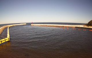 Mrzeżyno wejście do portu - 21-03-2026 10:33