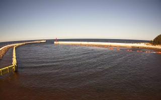 Mrzeżyno wejście do portu - 21-03-2026 12:21