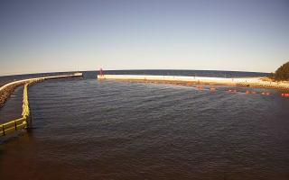 Mrzeżyno wejście do portu - 21-03-2026 13:22