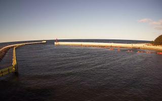 Mrzeżyno wejście do portu - 21-03-2026 14:24