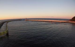 Mrzeżyno wejście do portu - 21-03-2026 16:57