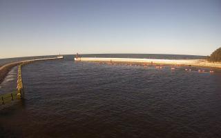 Mrzeżyno wejście do portu - 28-04-2026 15:41