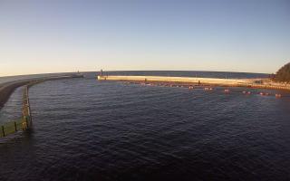 Mrzeżyno wejście do portu - 28-04-2026 17:28