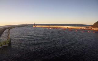 Mrzeżyno wejście do portu - 28-04-2026 17:44