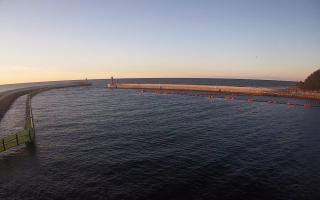 Mrzeżyno wejście do portu - 28-04-2026 17:59