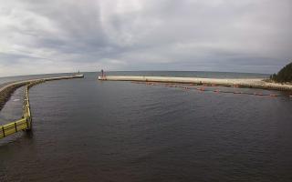 Mrzeżyno wejście do portu - 18-05-2026 15:20