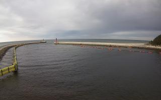 Mrzeżyno wejście do portu - 18-05-2026 16:22