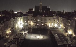 Warszawa Rynek Starego Miasta - 02-08-2025 23:34