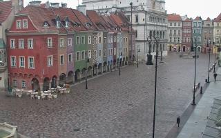 Poznań Stary Rynek Ratusz - 02-11-2025 06:04