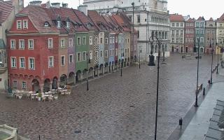 Poznań Stary Rynek Ratusz - 02-11-2025 06:42