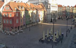 Poznań Stary Rynek Ratusz - 17-03-2026 06:38