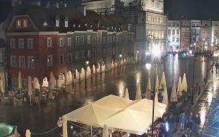 Poznań Stary Rynek Ratusz - 14-04-2026 20:43