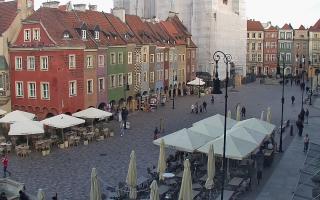 Poznań Stary Rynek Ratusz - 17-10-2026 07:58