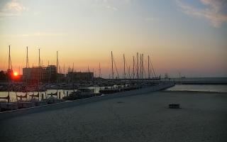 Gdynia plaża miejska - 17-06-2025 02:23
