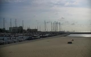 Gdynia plaża miejska - 17-06-2025 06:37