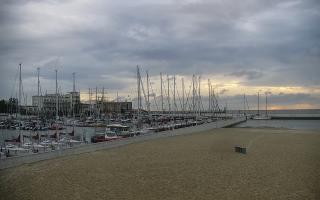 Gdynia plaża miejska - 17-09-2025 05:12