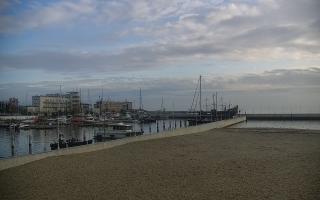 Gdynia plaża miejska - 02-11-2025 08:02