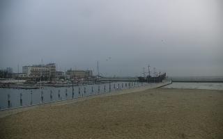 Gdynia plaża miejska - 18-12-2025 08:23