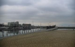 Gdynia plaża miejska - 17-03-2026 06:39