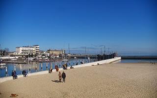 Gdynia plaża miejska - 21-03-2026 12:22