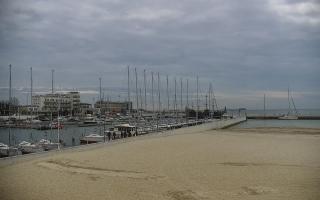 Gdynia plaża miejska - 17-04-2026 07:38