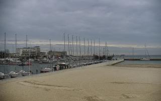 Gdynia plaża miejska - 17-04-2026 07:54