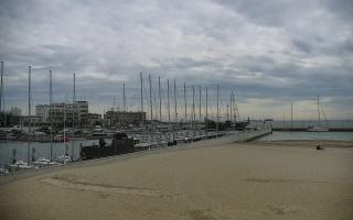 Gdynia plaża miejska - 17-04-2026 08:55