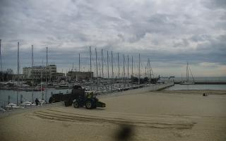 Gdynia plaża miejska - 17-04-2026 09:03