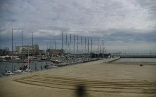 Gdynia plaża miejska - 17-04-2026 09:34