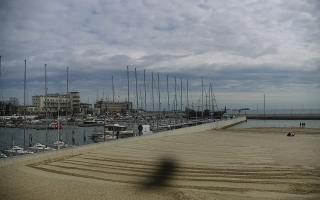 Gdynia plaża miejska - 17-04-2026 09:42