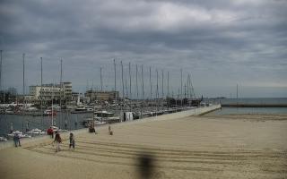 Gdynia plaża miejska - 17-04-2026 10:28